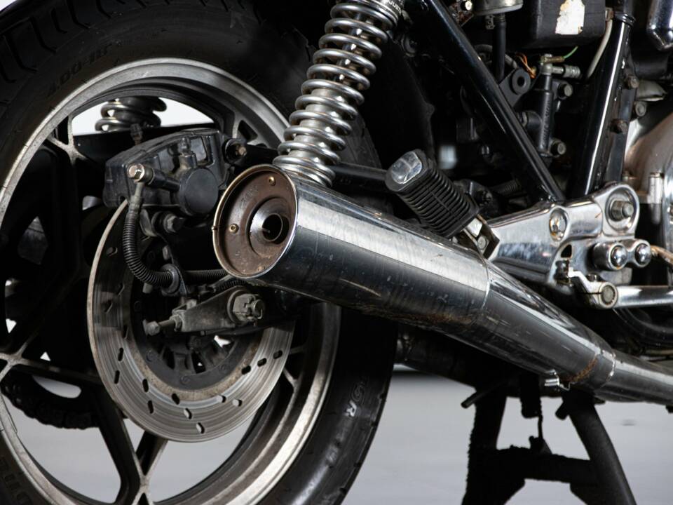 Bild 14/50 von Suzuki DUMMY (1981)