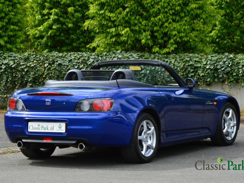 Bild 4/50 von Honda S 2000 (2000)