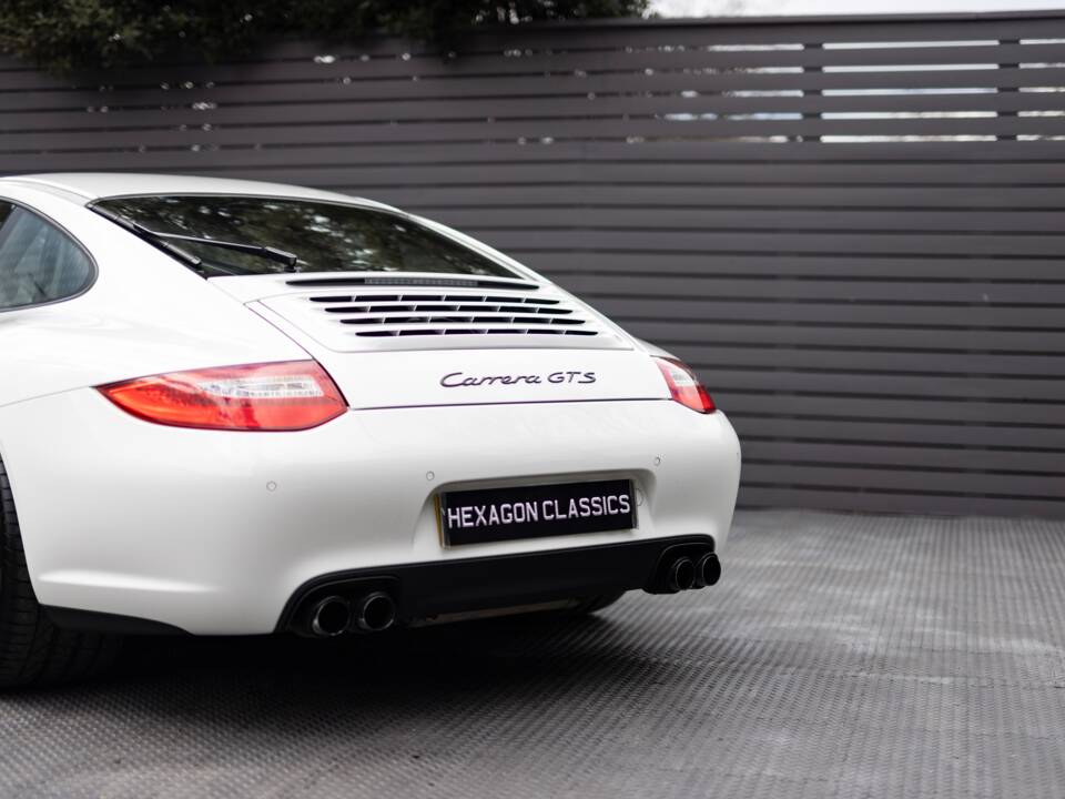 Afbeelding 19/26 van Porsche 911 Carrera GTS (2011)
