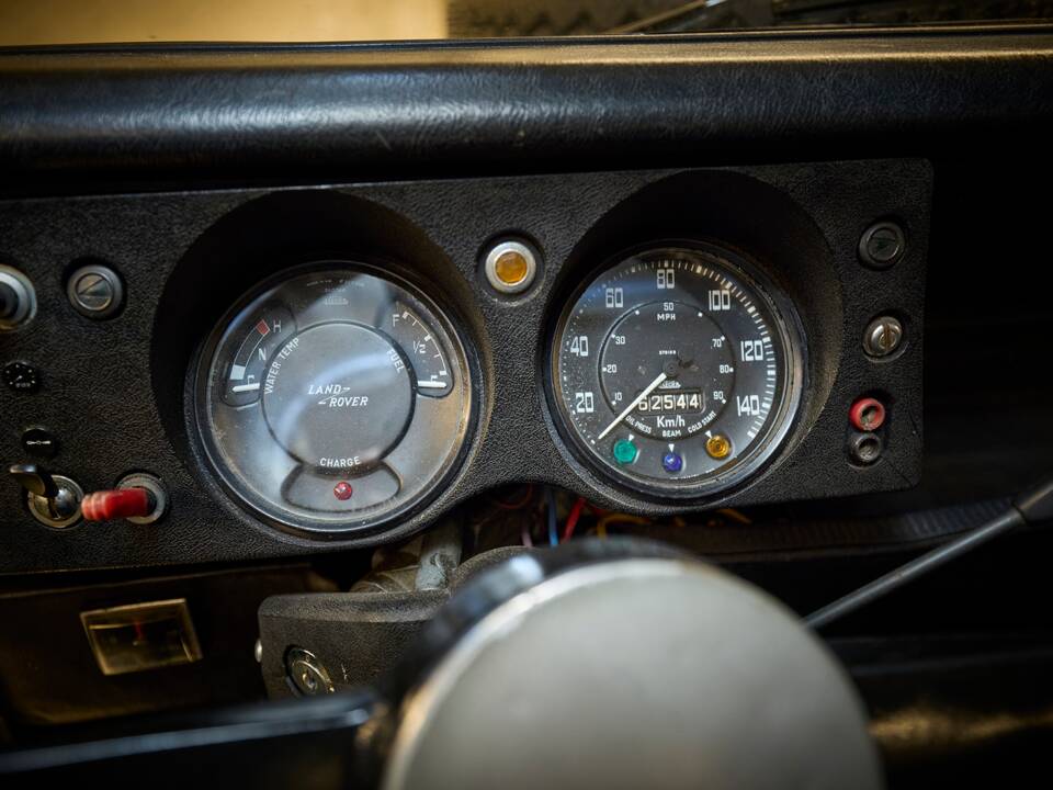Bild 55/87 von Land Rover 88 (1972)