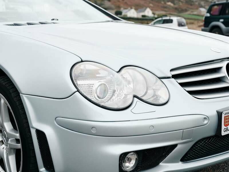 Afbeelding 47/50 van Mercedes-Benz SL 55 AMG (2006)