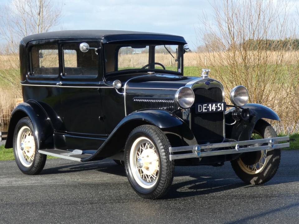 Immagine 2/43 di Ford Model A Tudor Sedan (1931)