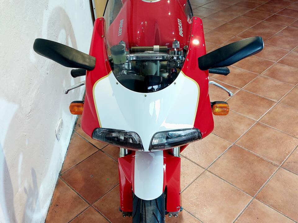 Obraz 14/38 pojazdu Ducati 916 (1998)