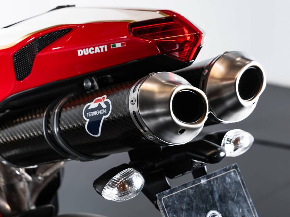 Image 11/50 de Ducati DUMMY (2008)