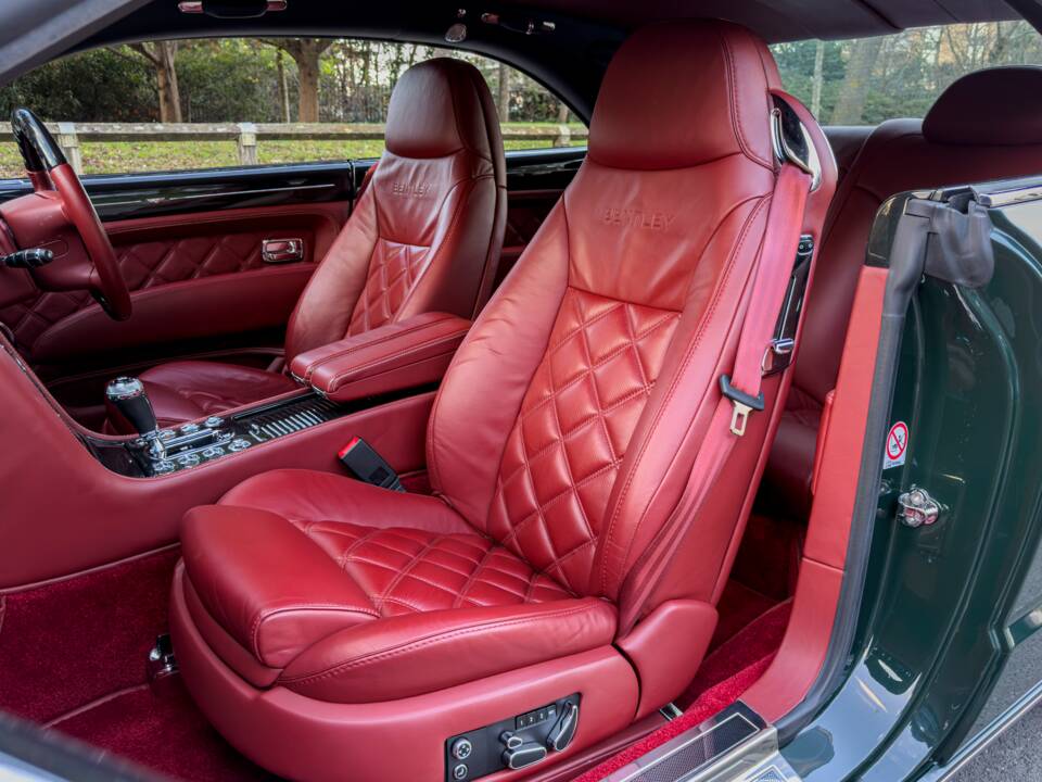 Bild 19/22 von Bentley Brooklands (2008)
