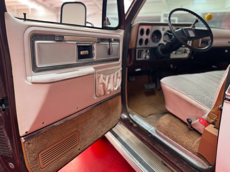 Imagen 20/23 de GMC Suburban Sierra (1979)