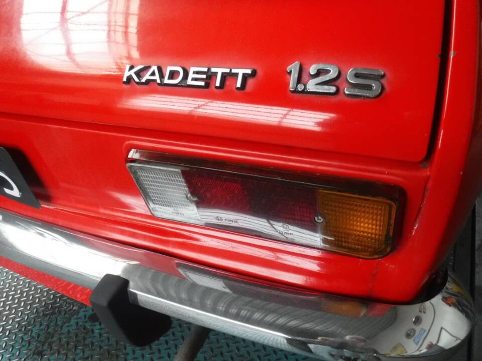 Imagen 15/50 de Opel Kadett 1,2 S (1977)