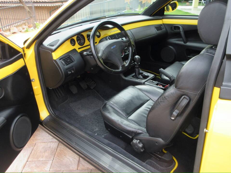 Bild 13/43 von FIAT Coupé 2.0 20V Turbo (1997)