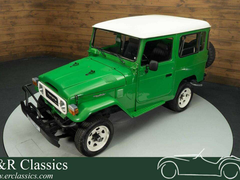 Image 1/19 of Toyota Land Cruiser BJ 42 (1983)