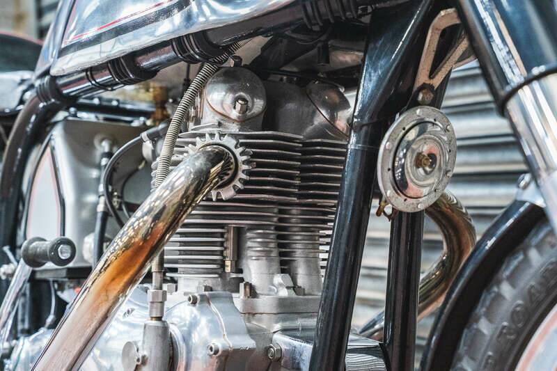 Immagine 18/38 di Norton Dominator Slimline TT (1961)