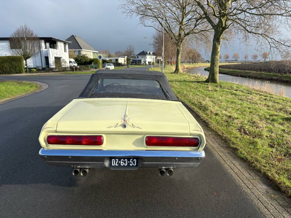 Bild 6/8 von Mercury Comet Caliente Convertible (1966)