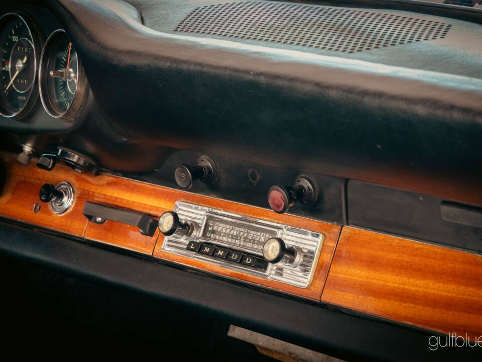 Image 39/59 of Porsche 911 2.0 (1966)