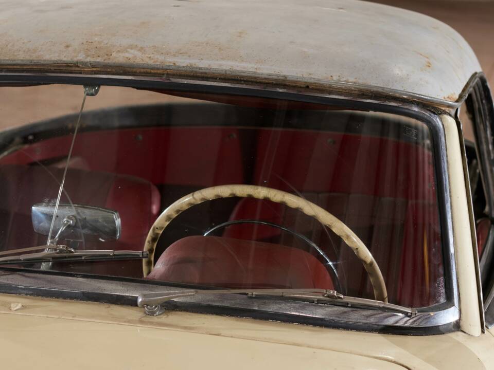 Image 18/83 de Mercedes-Benz 190 SL (1959)