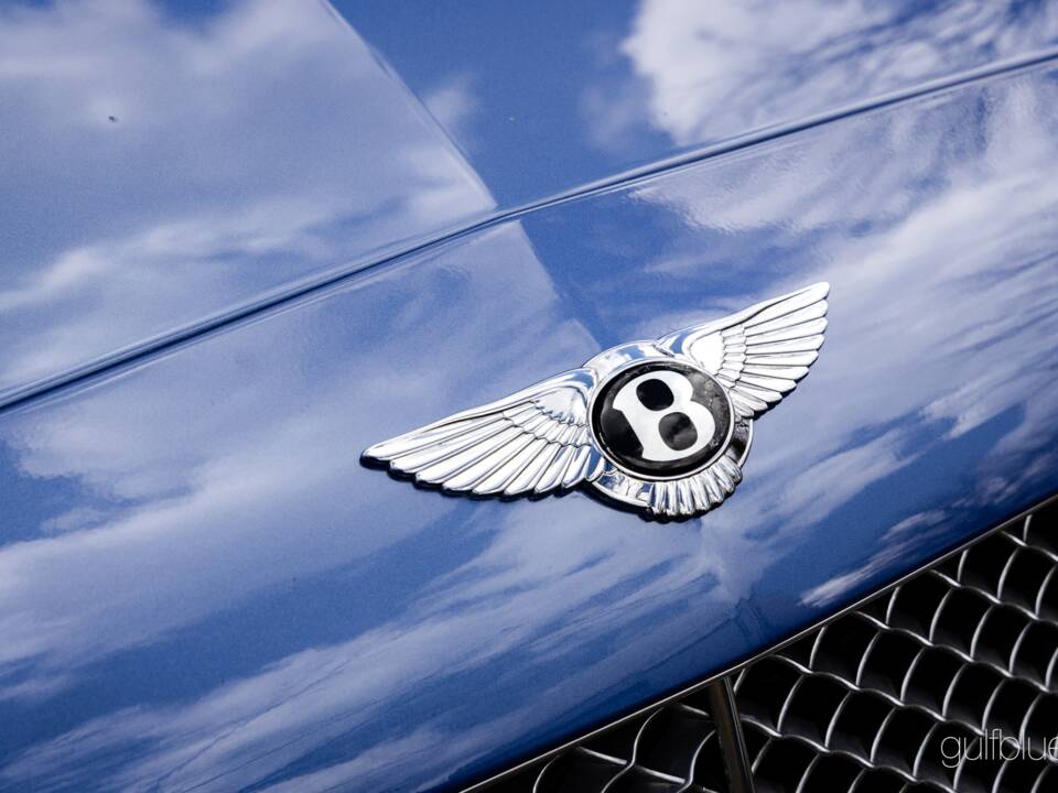 Image 65/75 of Bentley Continental GT (2004)