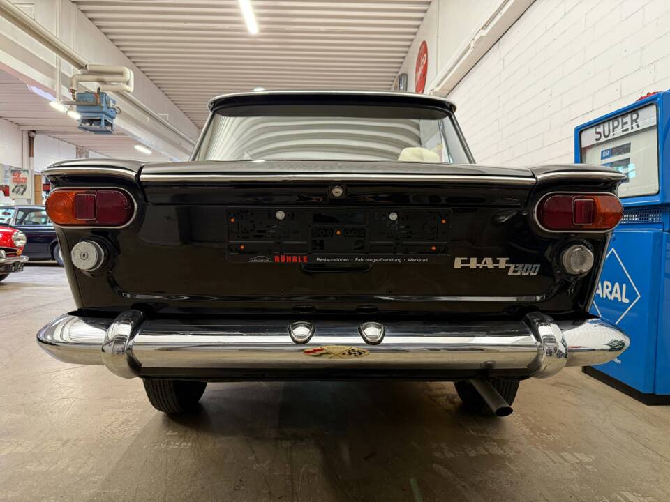 Image 14/17 de FIAT 1300 (1964)