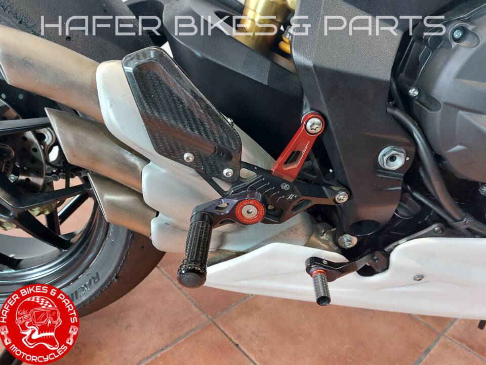 Afbeelding 19/29 van MV Agusta DUMMY (2014)