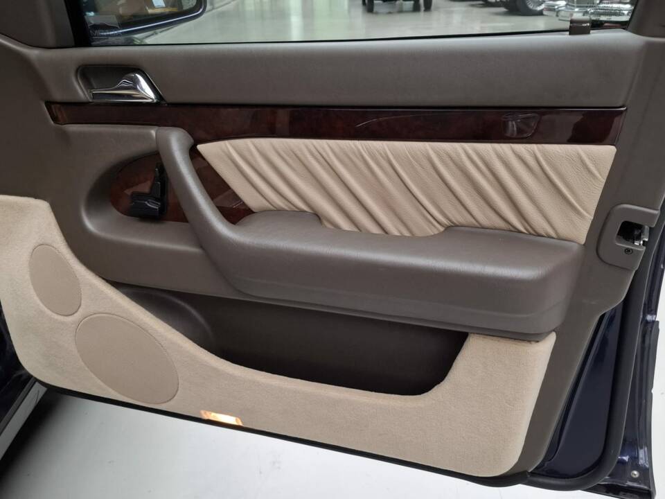 Bild 5/22 von Mercedes-Benz S 420 L (1994)
