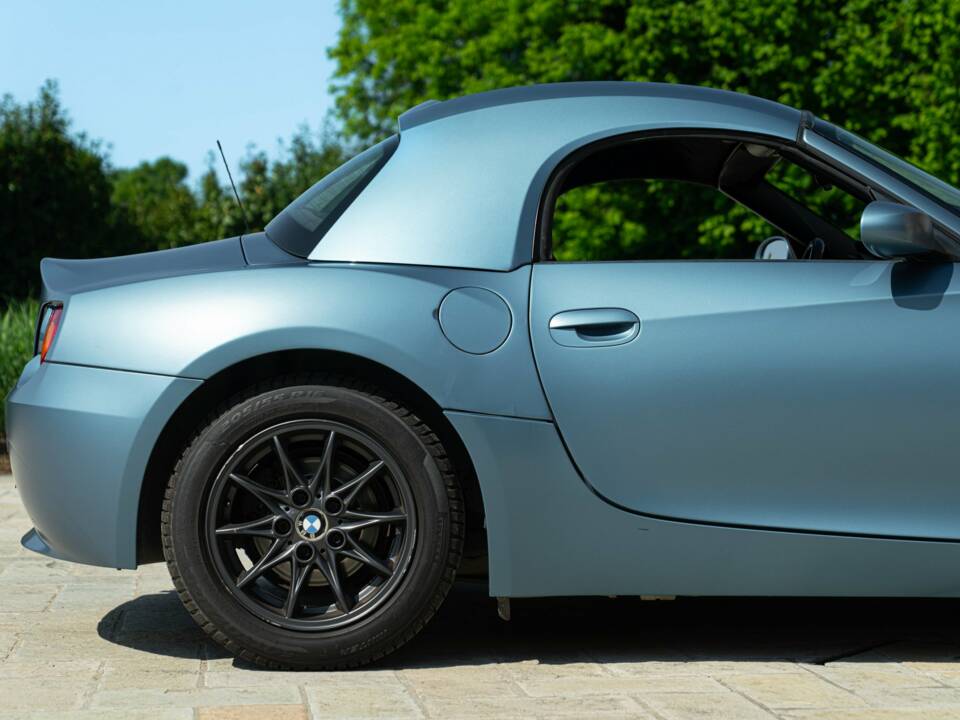 Image 21/49 of BMW Z4 2.2i (2004)