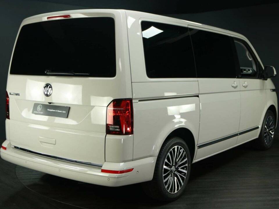 Image 2/50 of Volkswagen T6 Multivan 2.0 TDI (2020)