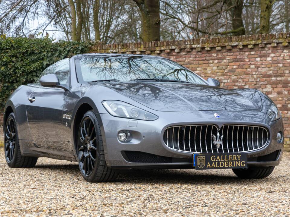Bild 22/50 von Maserati GranCabrio Sport (2015)