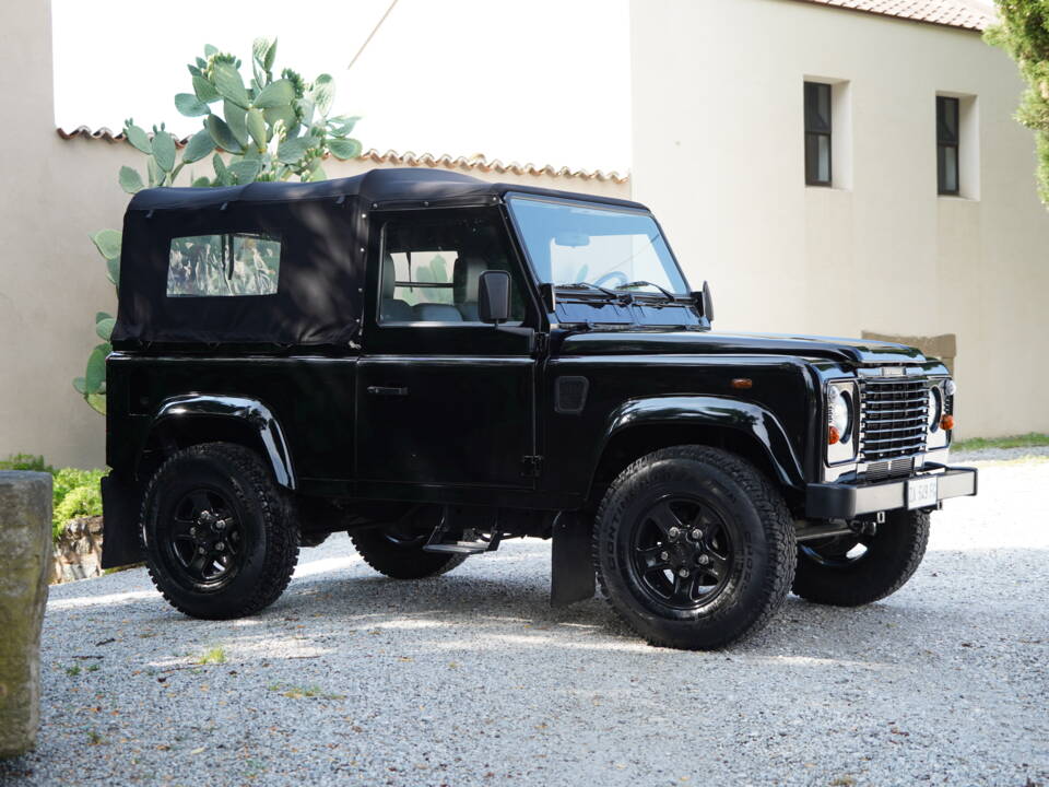 Bild 5/97 von Land Rover Defender 90 Td5 (2000)