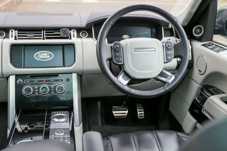 Imagen 4/50 de Land Rover Range Rover Autobiography SDV8 (2015)