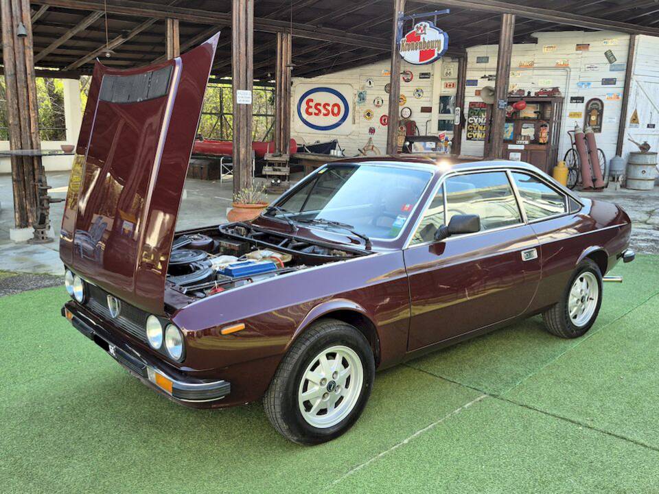 Imagen 50/60 de Lancia Beta Coupe 1300 (1978)