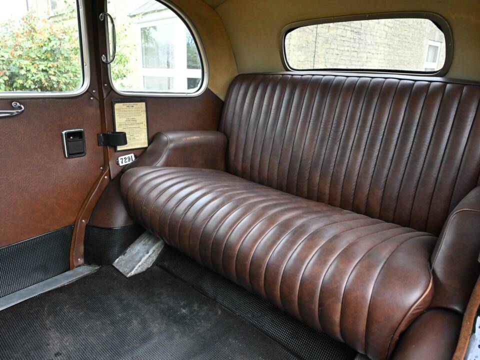 Afbeelding 32/38 van Austin FX 3 London Taxi (1957)