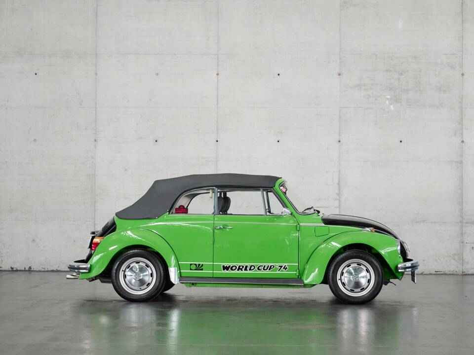 Bild 32/50 von Volkswagen Käfer 1303 LS "World Cup 74" (1974)