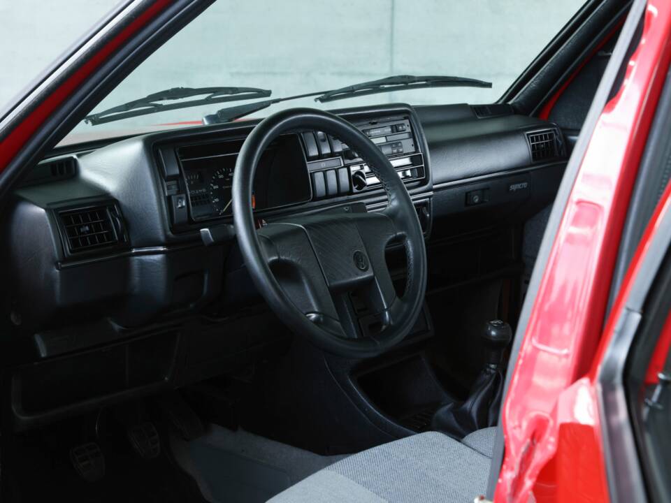 Afbeelding 16/50 van Volkswagen Golf Mk II Country Syncro 1.8 (1990)