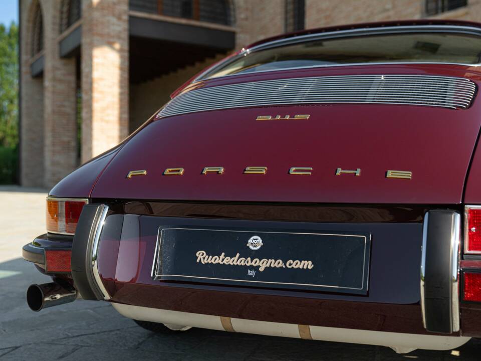Image 24/50 of Porsche 911 2.2 S (1971)
