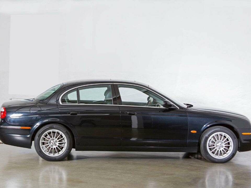 Imagen 9/20 de Jaguar S-Type 2.7 D V6 (2006)