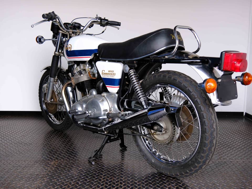 Image 57/83 of Norton 850 MKIII Roadster (1975)
