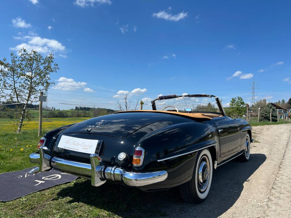 Image 5/53 of Mercedes-Benz 190 SL (1956)