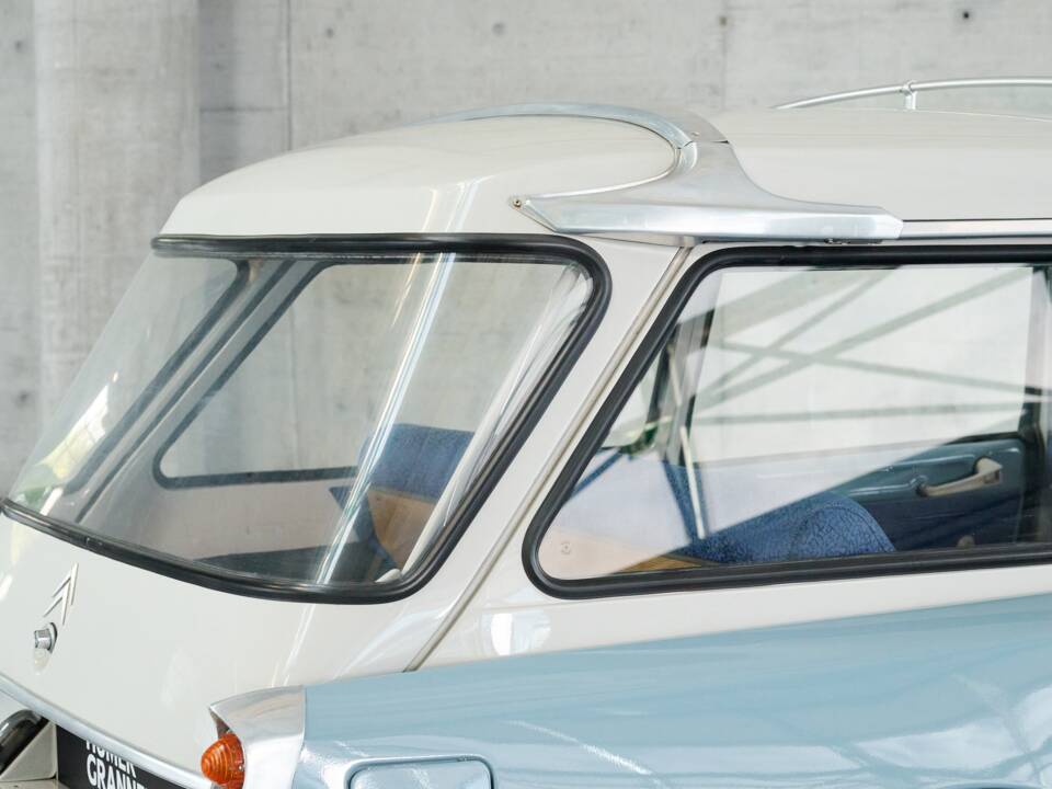 Bild 31/50 von Citroën ID 19 Break (1960)