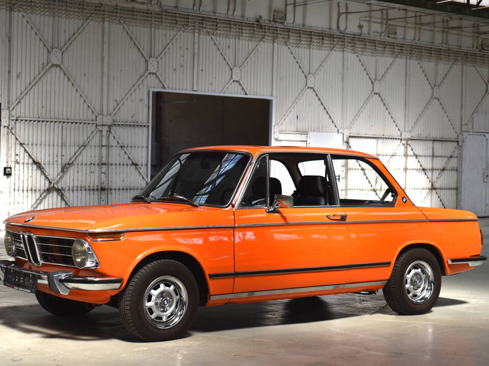 Image 3/52 of BMW 2002 tii (1975)