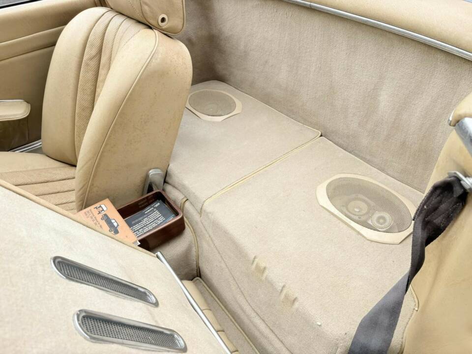 Image 27/50 de Mercedes-Benz 280 SL (1970)
