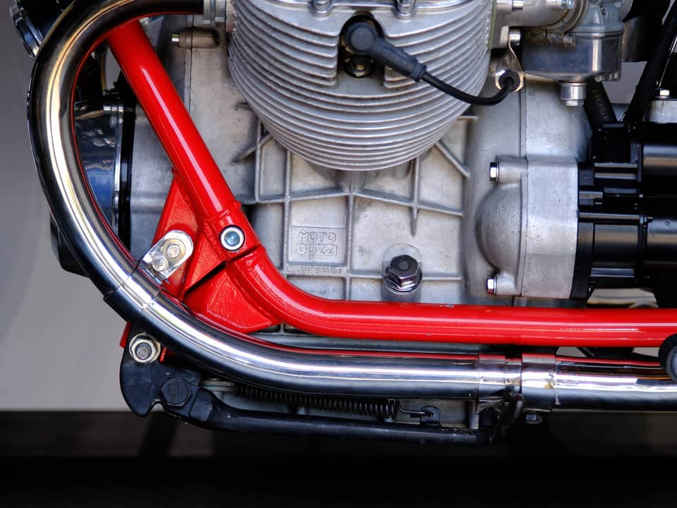Immagine 48/80 di Moto Guzzi V7 Sport (1972)