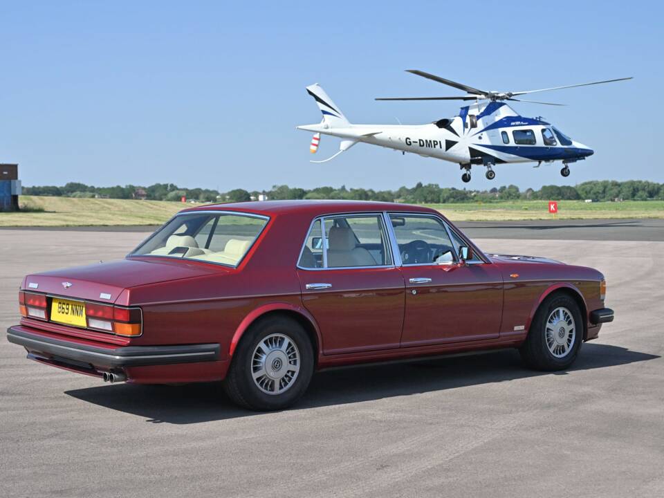Bild 2/28 von Bentley Turbo R (1994)