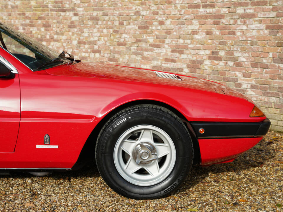 Image 16/50 of Ferrari 365 GT4 2+2 (1974)