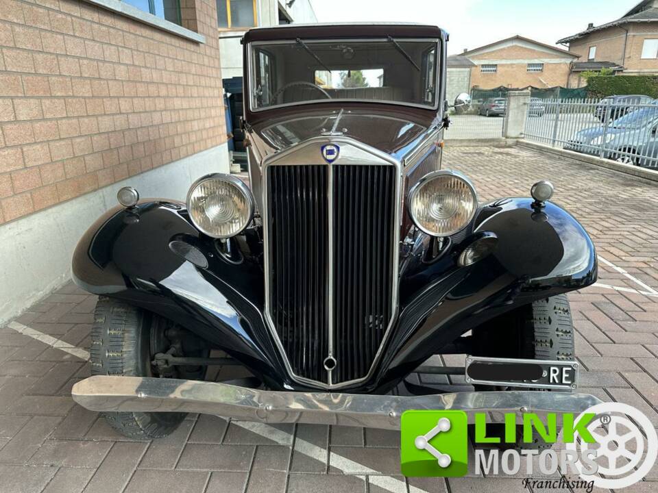 Image 3/10 of Lancia Augusta (1934)