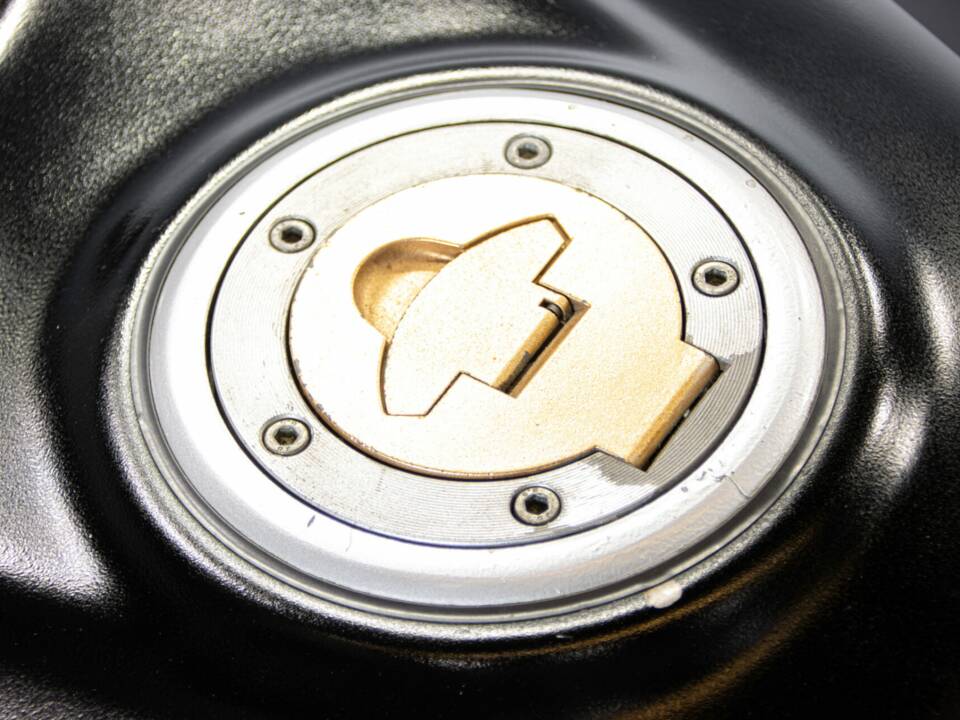 Immagine 22/50 di Ducati 750 SS i.e. (2001)