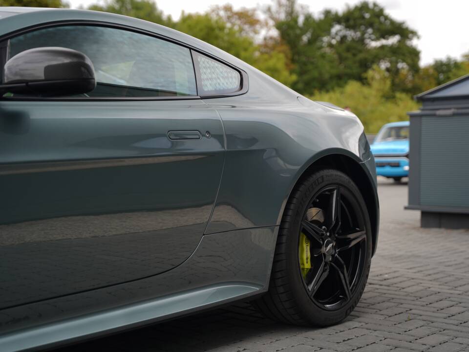 Bild 50/50 von Aston Martin V8 Vantage AMR (2018)