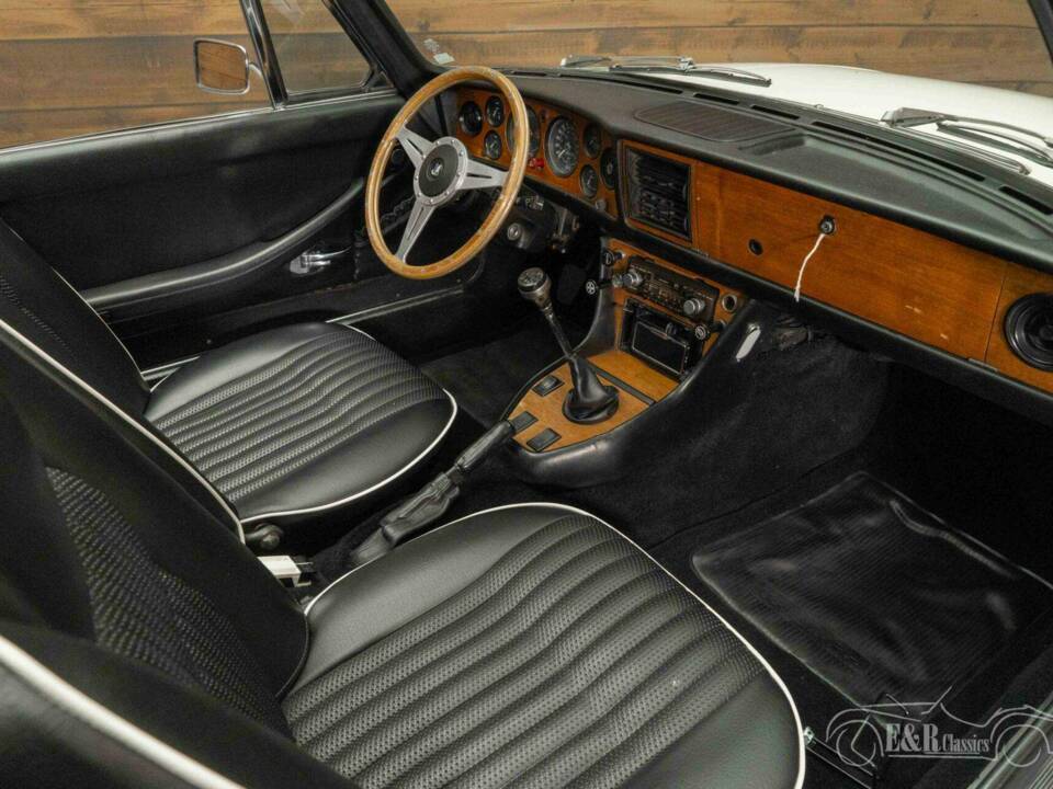 Bild 14/19 von Triumph Stag (1971)