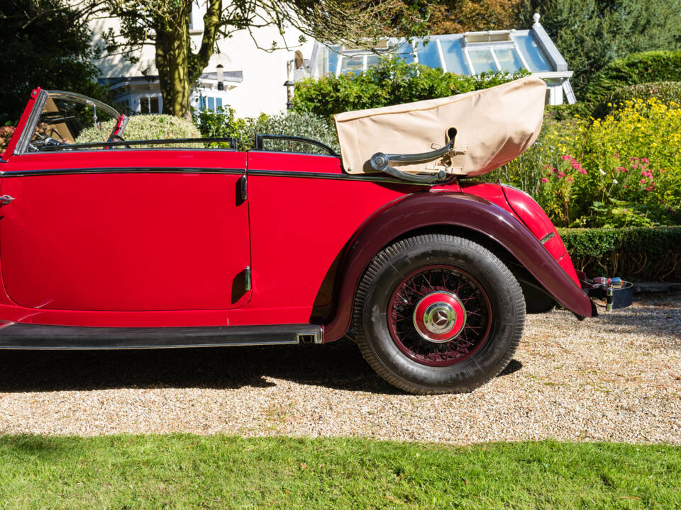 Immagine 20/66 di Mercedes-Benz 290 Cabriolet B (1935)