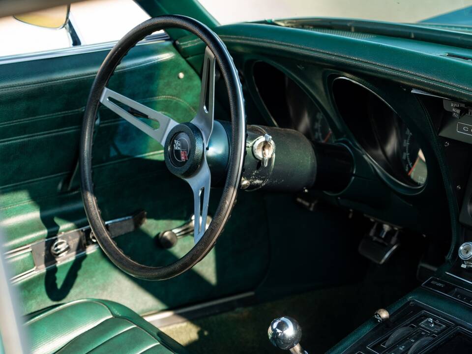 Image 15/17 de Chevrolet Corvette Stingray (1971)