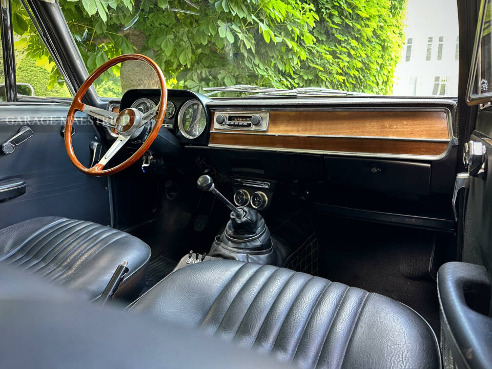 Bild 37/97 von Alfa Romeo Giulia Super 1.3 (1973)