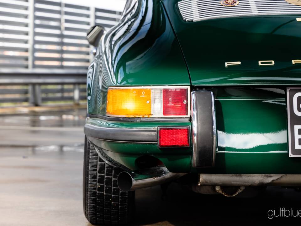 Image 26/64 de Porsche 911 2.2 S (1970)