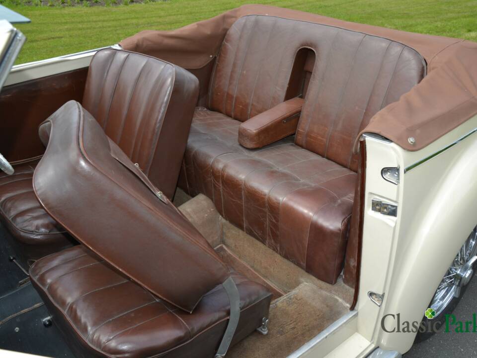 Image 27/50 of Delahaye 135M Worblaufen (1947)