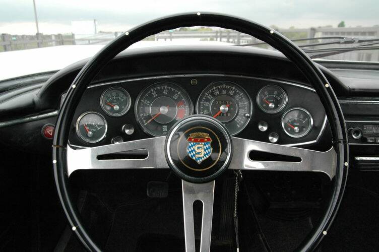 Image 8/10 of Glas 1700 GT (1965)